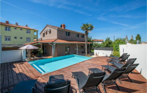 Stunning home in Medulin with WiFi and 4 Bedrooms